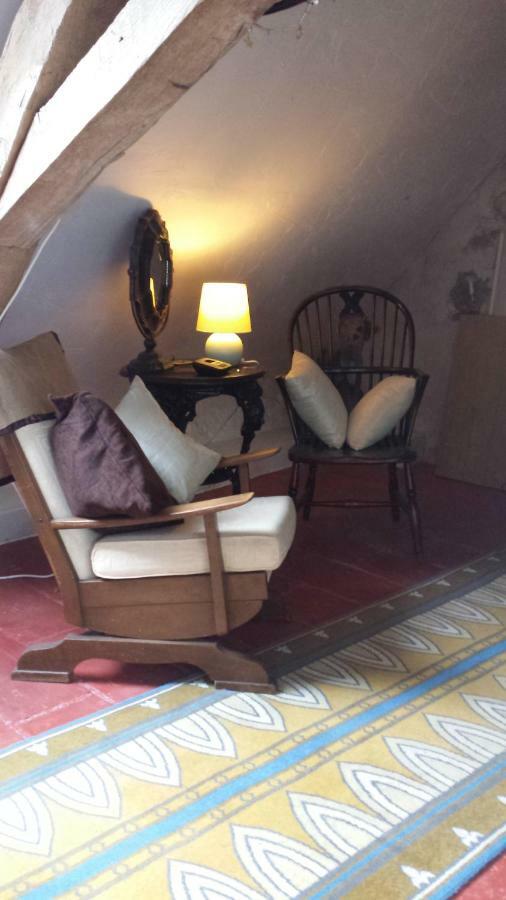 Le Petit Savriere B&B Tronget Kültér fotó