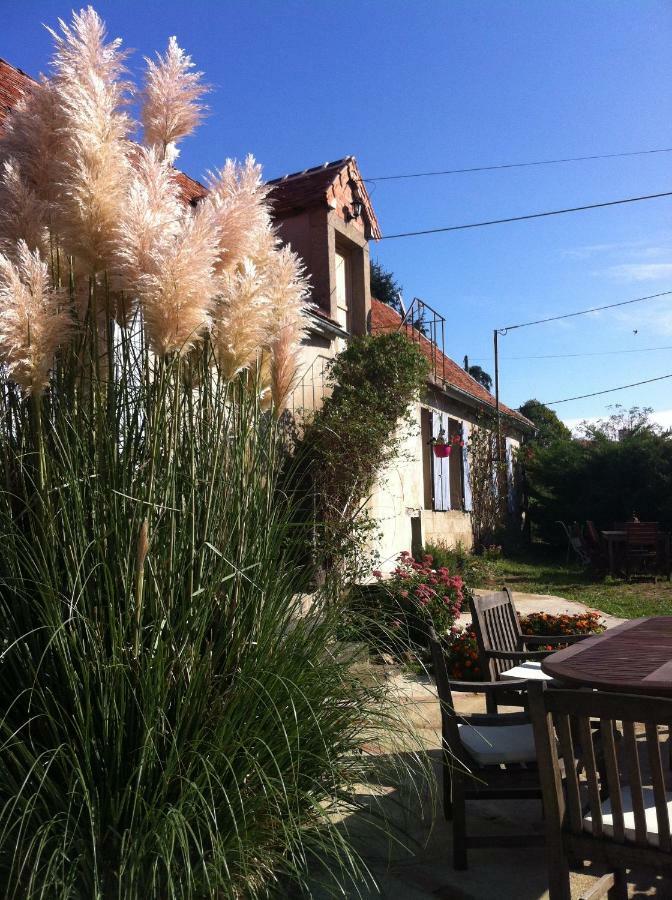 Le Petit Savriere B&B Tronget Kültér fotó